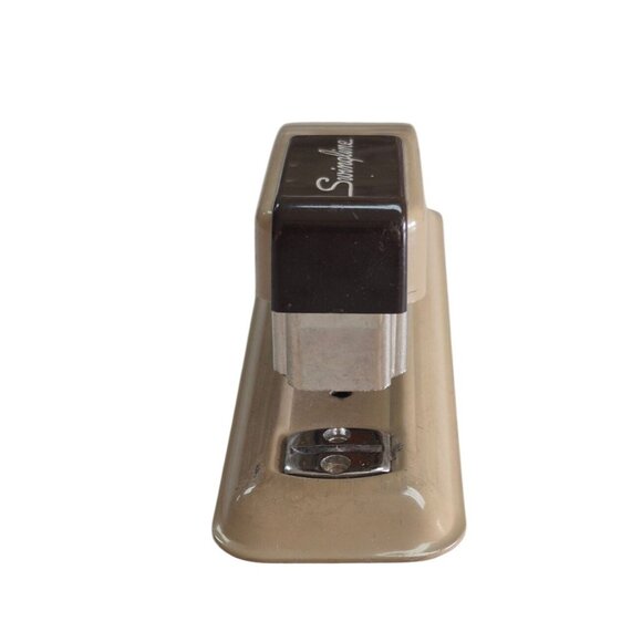 Vintage Swingline Metal Desktop Stapler Long Island, NY - Picture 4 of 9